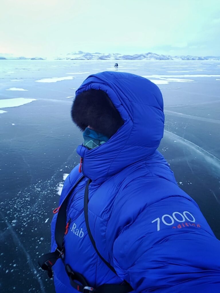 xovi con abrigo en baikal